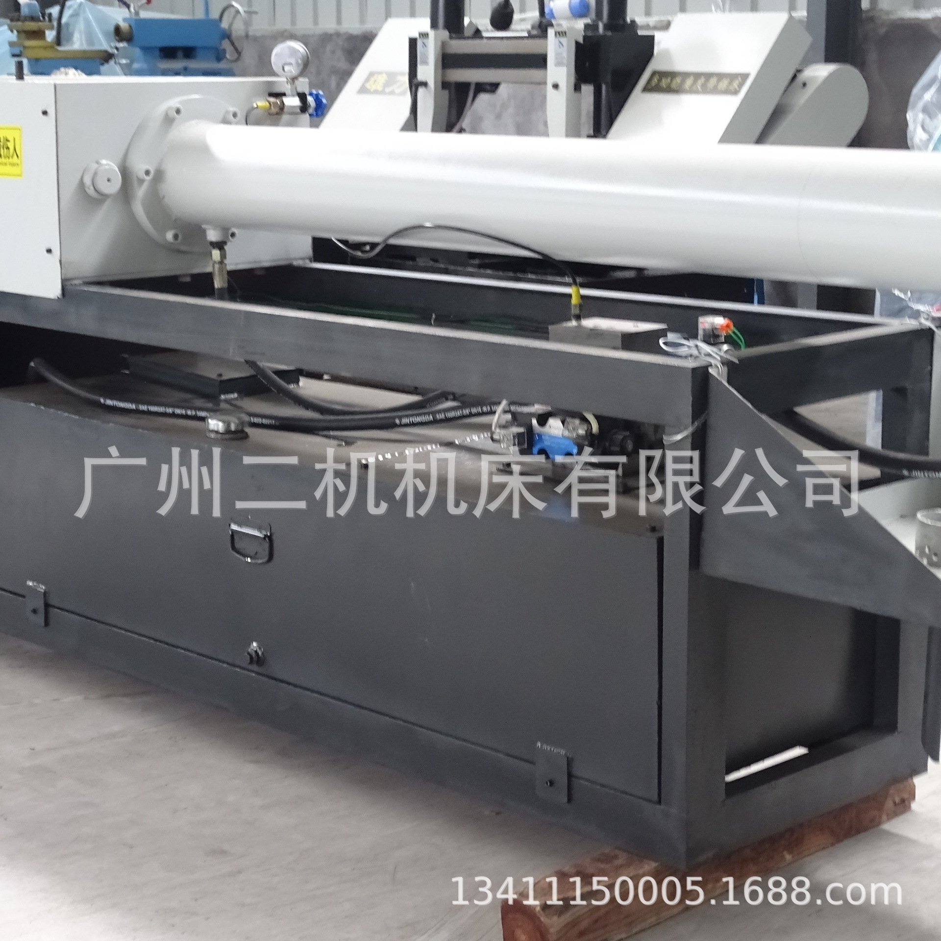 10 Tons of High-Quality Hydraulic Horizontal Lathe with Flat Key, Spline Round Hole 20 Tons