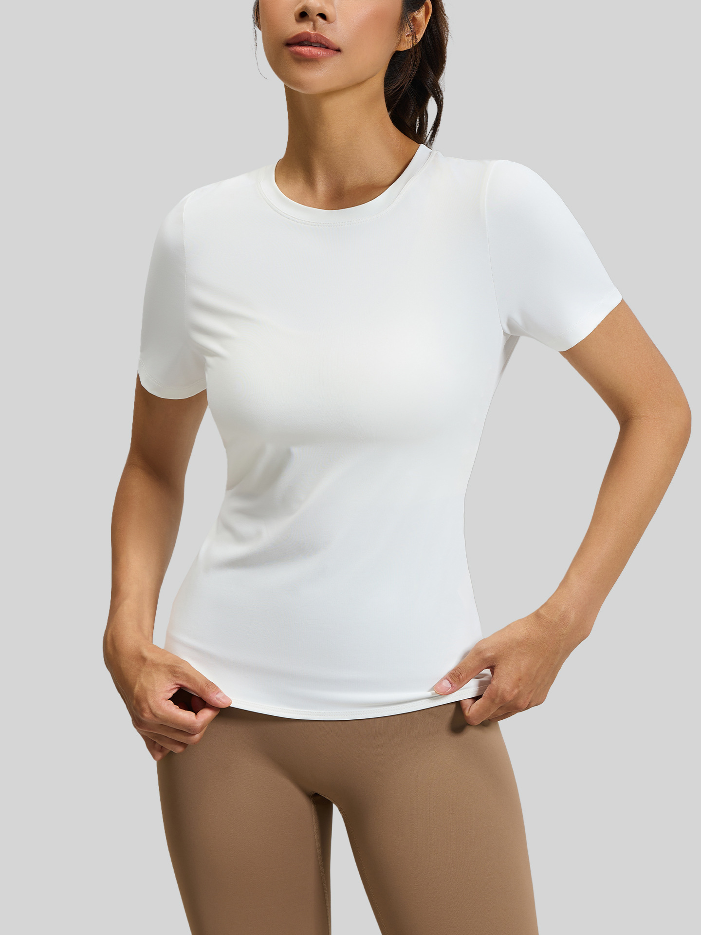 Summer Breathable Yoga T-Shirt Cut Out Cross Beautiful Back Sports Top Women's Yoga Wear Round Neck Fitness Short Sleeves