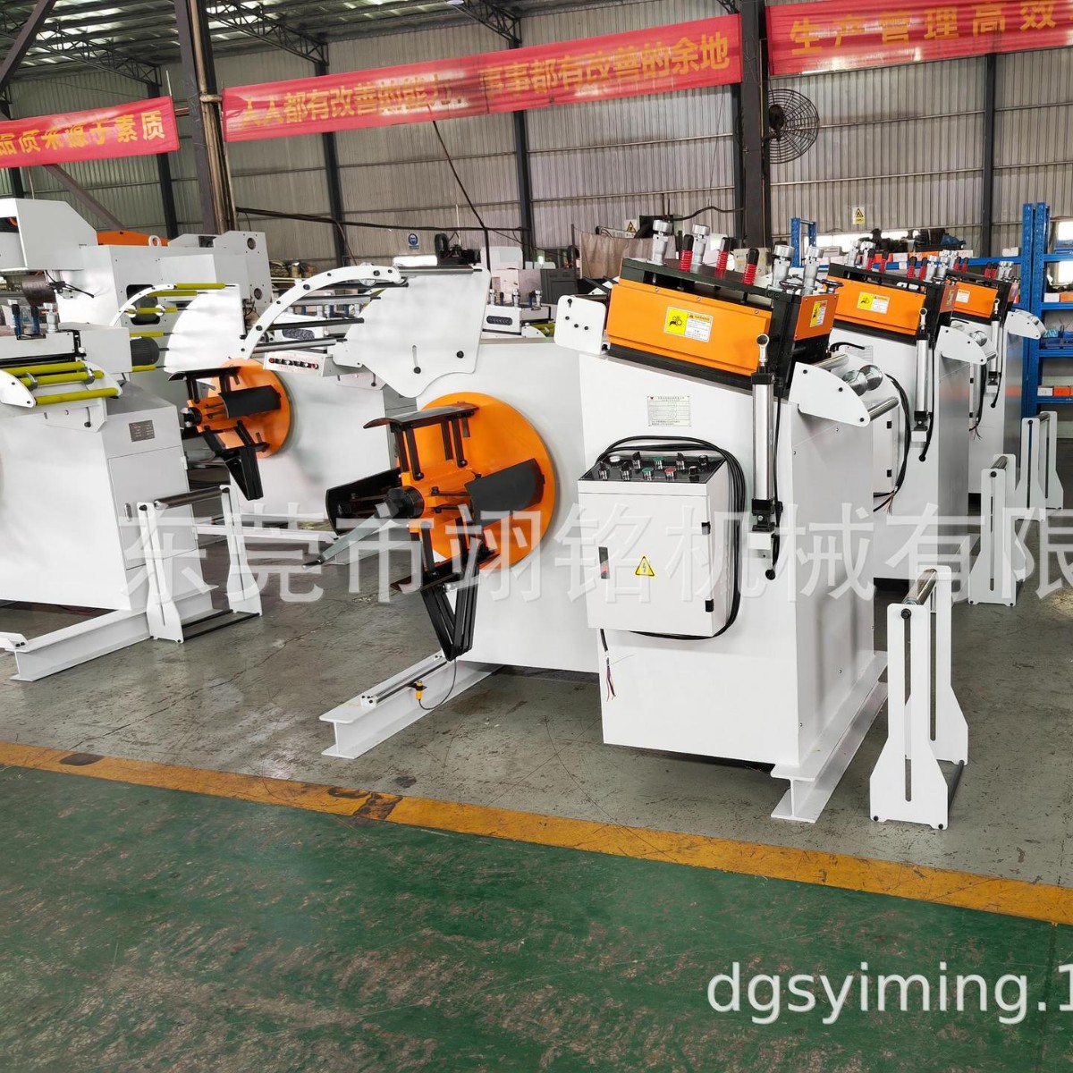Yiming Machinery 2-in-1 Feeding and Leveling Flatbed Roll Leveling Material Rack Automatic Medium Thick Plate Leveling and Pressing Flatbed Machine