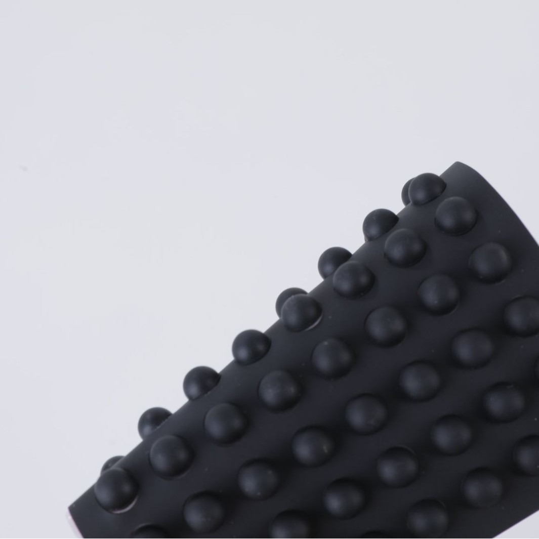 Customized 64-Key Keyboard Self-Adhesive Silicone Gasket Anti-Slip and Anti-Bump Adhesive Products 8*5 Multi-Color Optional