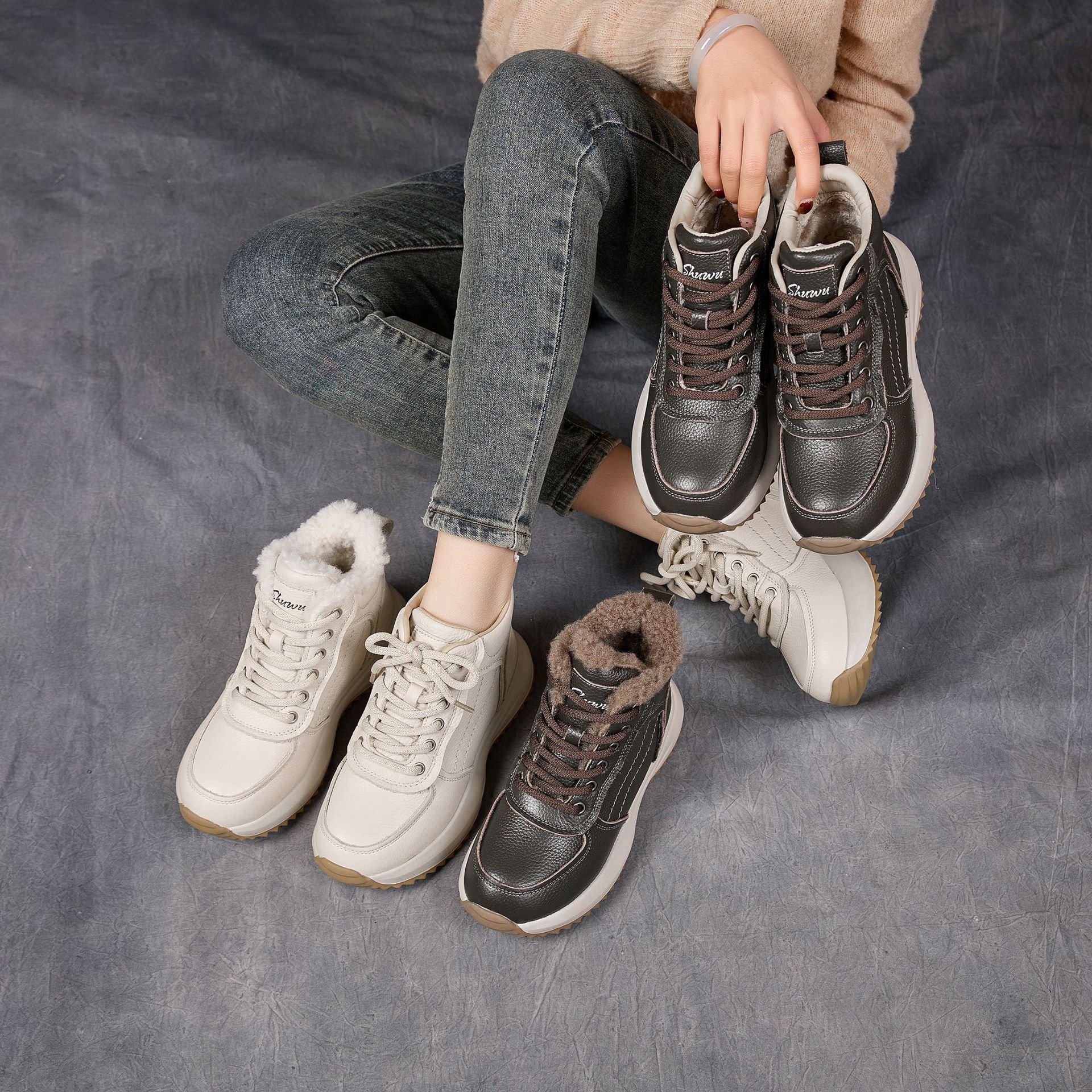 2025 New Thick-Soled Height-Increasing Foam-Soled High-Top Shoes for Women, Spring and Autumn Women's Shoes, Velvet-Lined Warm and Versatile Casual Shoes