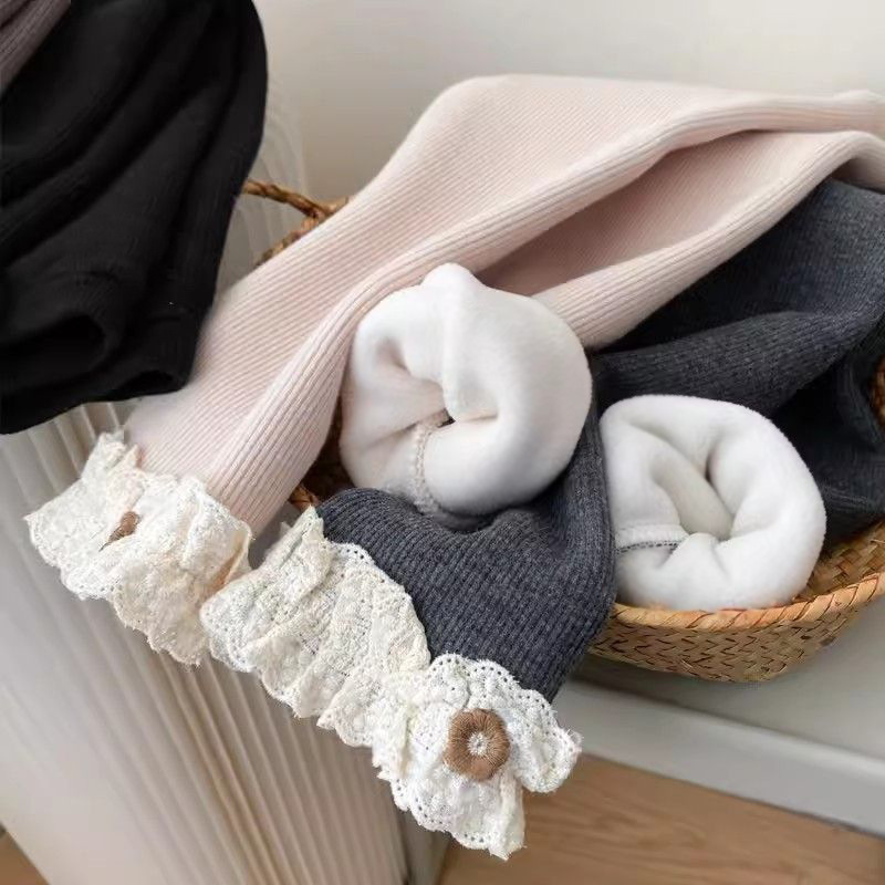 Girls' fleece-lined Leggings Western-style Lace Slim-fit One-piece Velvet Outer Wear Autumn and Winter Children's Baby's All-match Warm Pants