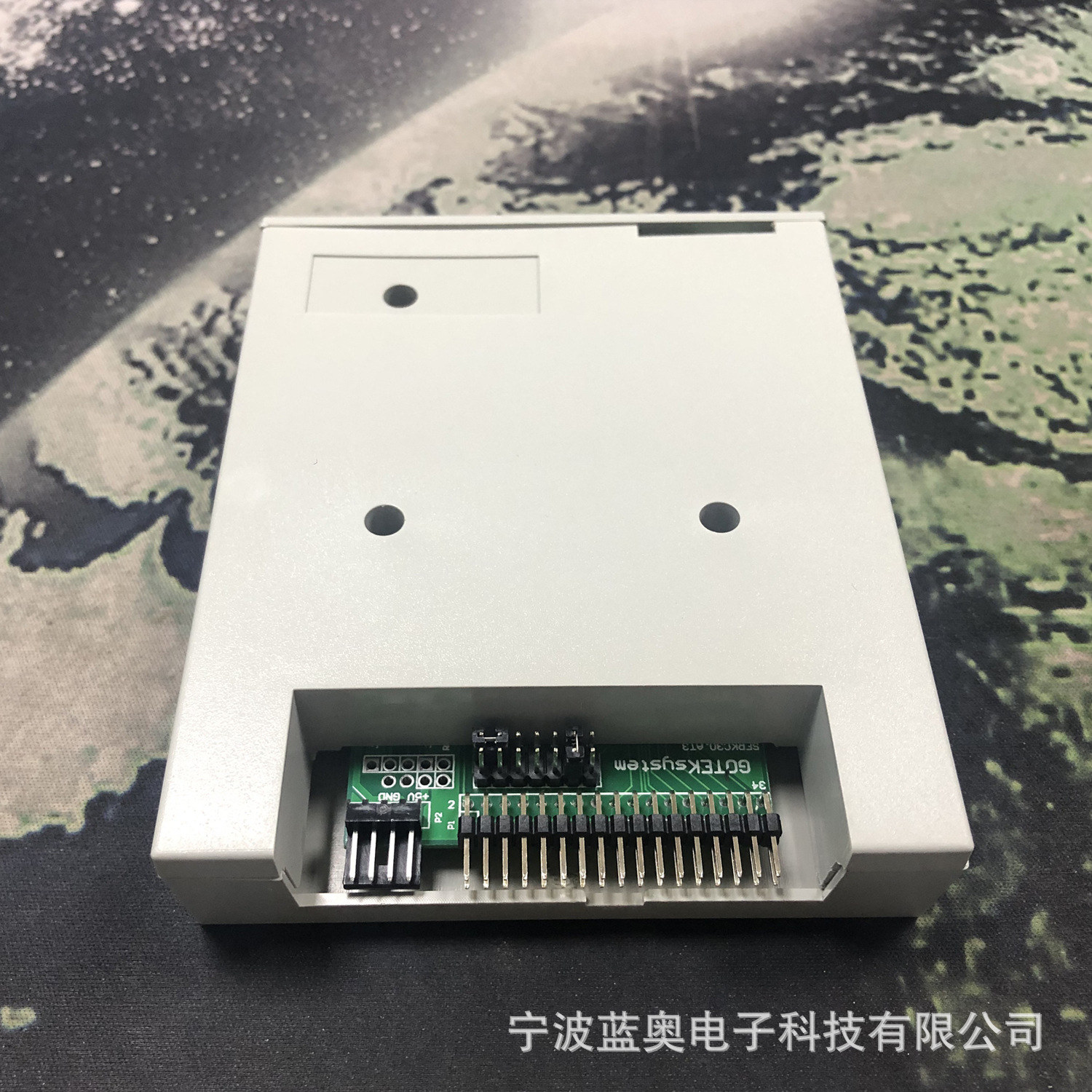 Various industrial control equipment simulation floppy drive enhanced support 100 partitions SFR1M44-U100 old version