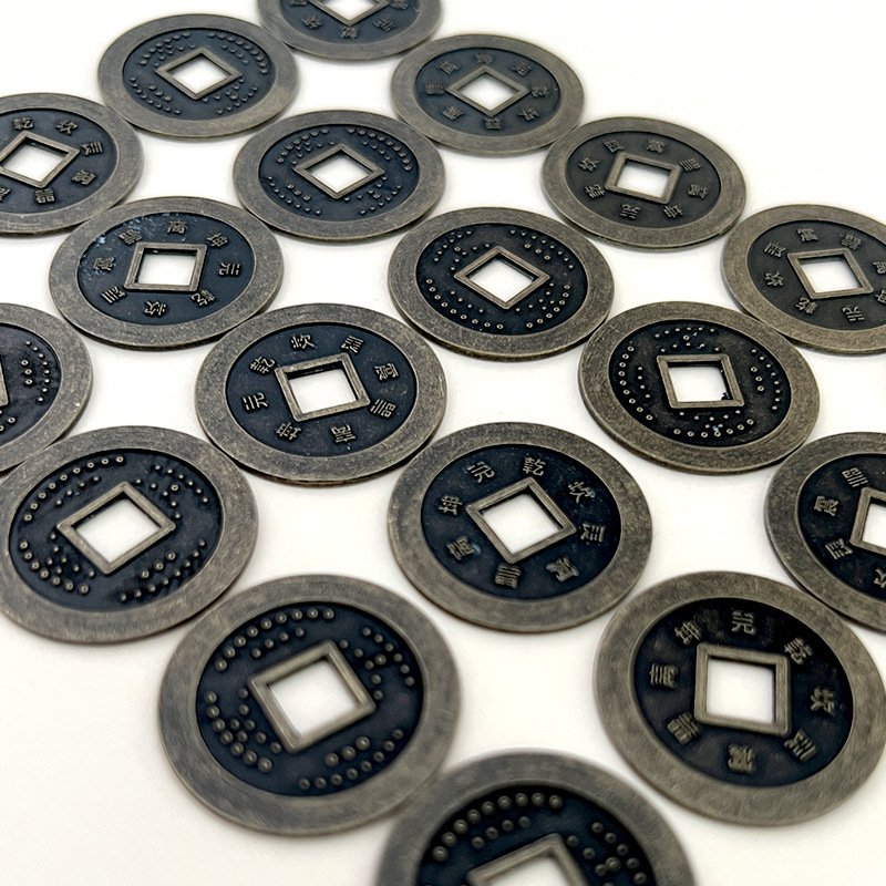 Factory Wholesale Copper Material Copper Coins Antique Retro Mountain Ghosts Spend Money to the World and Win Money Kaiyuan Tongbao Coins