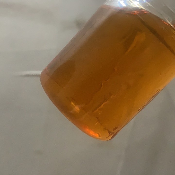 Разнообразные полностью синтетические автомобильные смазочные материалы Бесплатные образцы