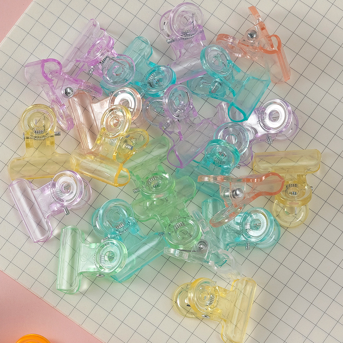 Simple Transparent Plastic Long Tail Clip Student Stationery Test Paper Clip Strong Dovetail Clip Storage and Arrangement Hand Account Small Clip