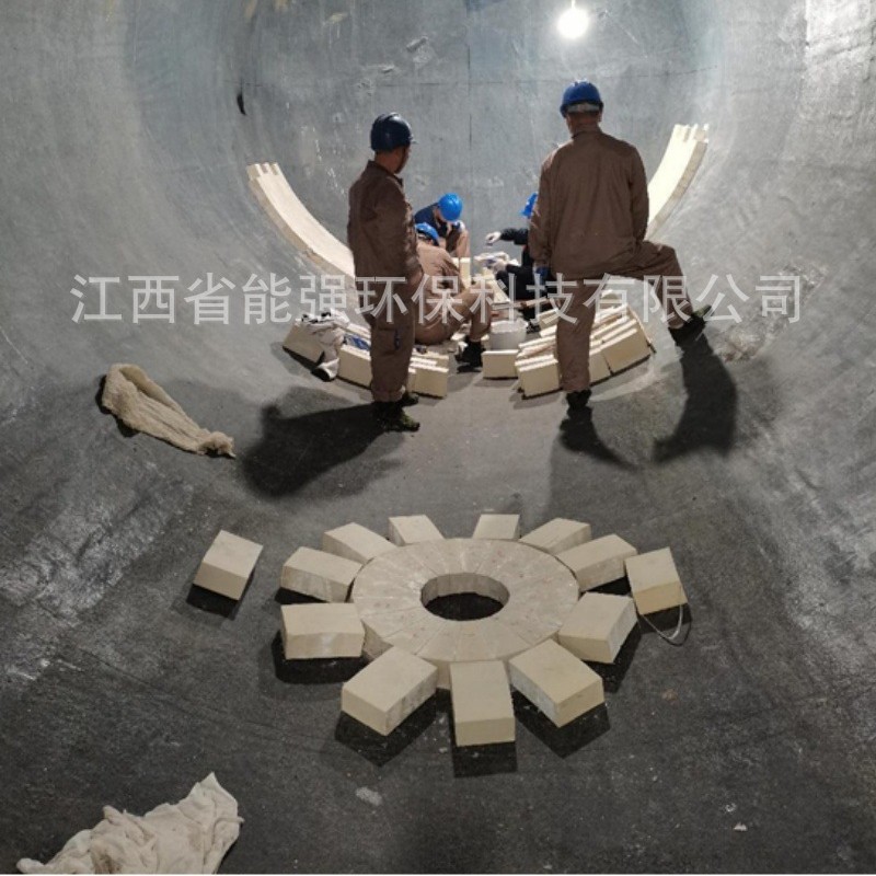 Professional Oxygen Autoclave Resistant to Acid and Alkali, Resistant to High Temperature Lining, Anti-Corrosion Construction, Jiangxi Anti-Corrosion Engineering Company with Rich Experience