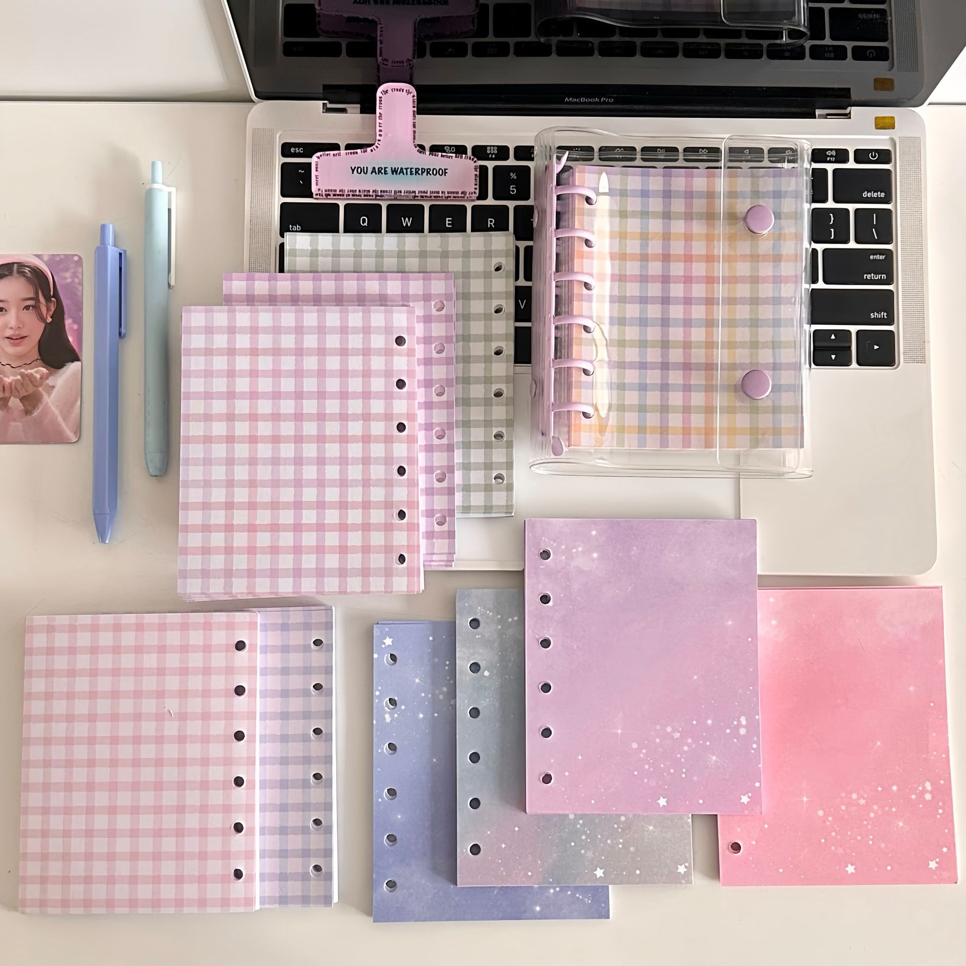 A7 Double Buckle Transparent PVC Soft Case Color Clip Loose-leaf Goo Card Book Book Book Book of Album Sticker Storage Book