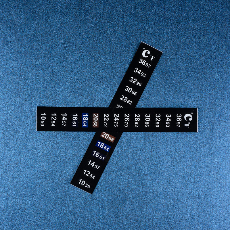 Aquarium thermometer 10-36 ℃ liquid crystal temperature measurement patch reptile box digital temperature fish tank thermometer