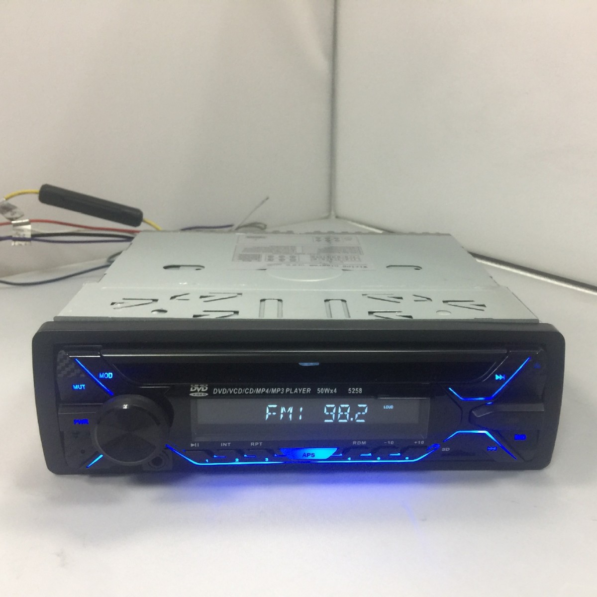 Автомобильное радио AM/FM/SW, полночастотное, однорадиостанционное, DVD/CD плеер для автомобиля