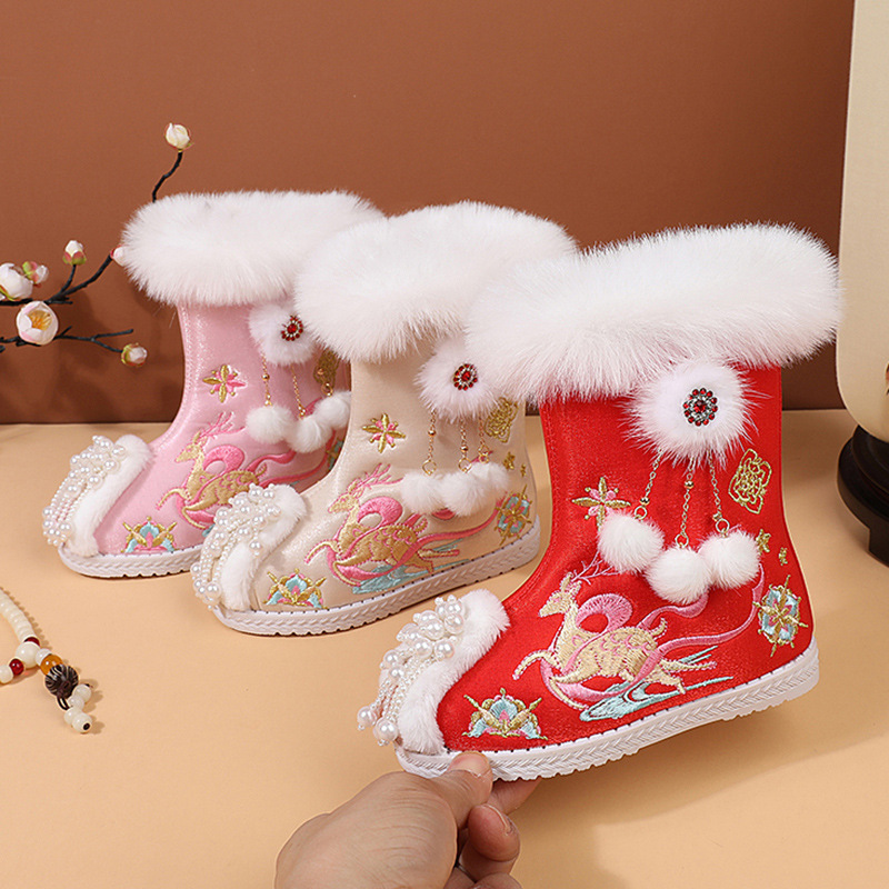Зимние утолщенные туфли для девочек ханфу в комплекте с новогодней одеждой, китайский стиль, красные вышитые детские туфли, теплые хлопковые туфли