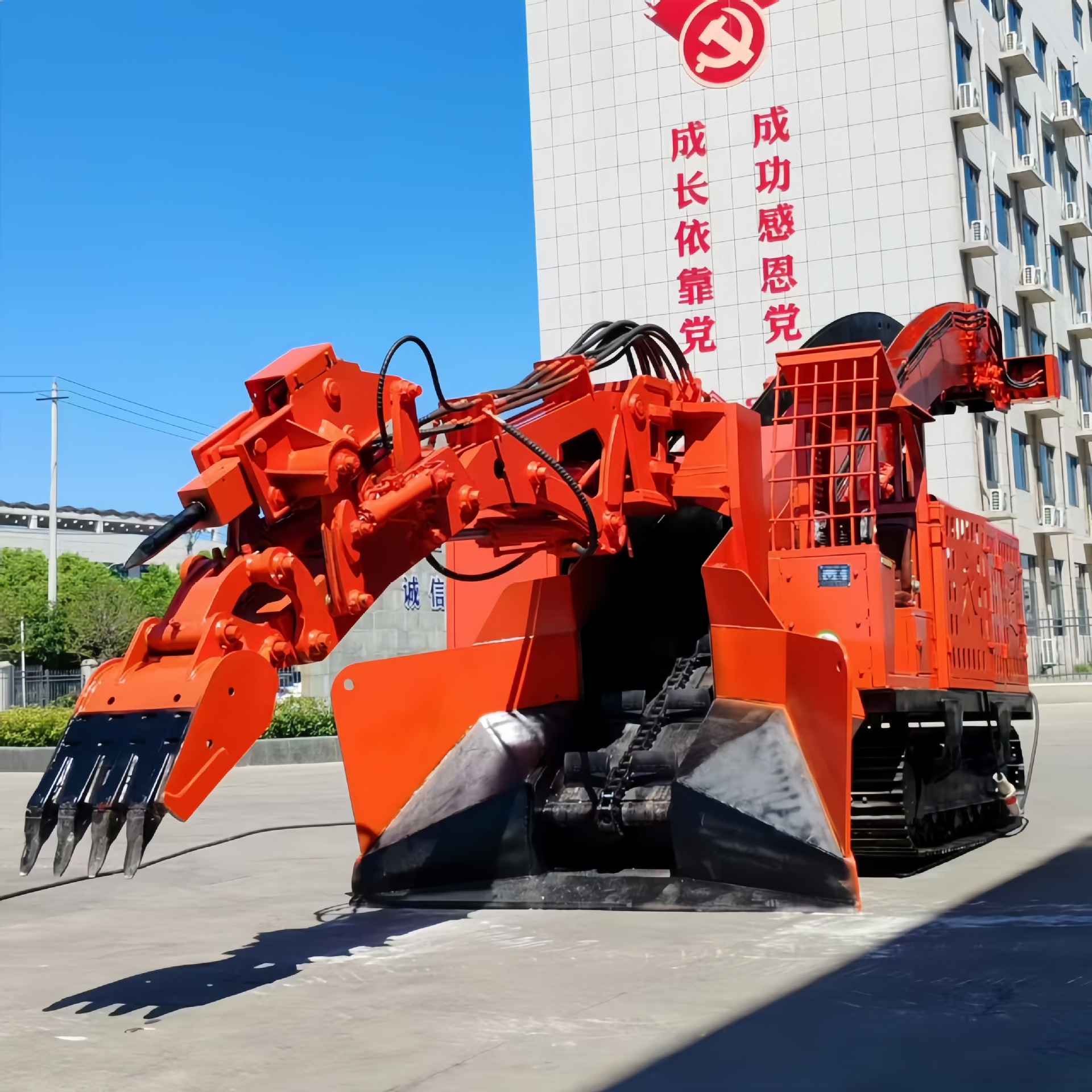 Mining Wheel Scraper Slag Machine, Coal Slag Conveying and Excavating Wheel Scraper, Explosion-Proof Wheel Scraper Slag Machine