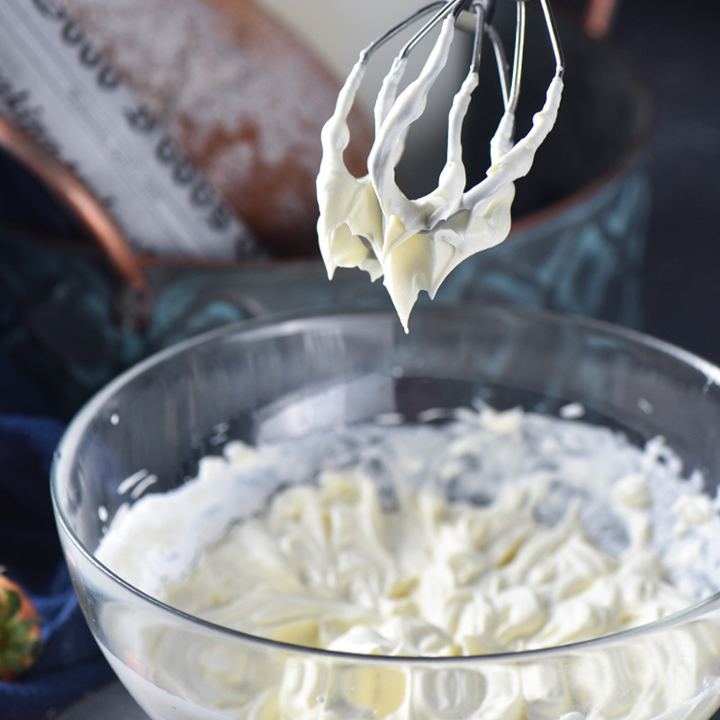 Light cream 250ml baking material glutinous rice boat animal cream household birthday multi-layer cake fresh cream