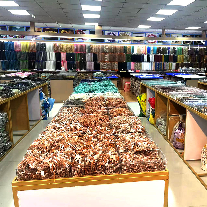 Браслет с подвеской из кристального турмалина, аметиста и рубинового цвета, стильный и простой, с兔毛