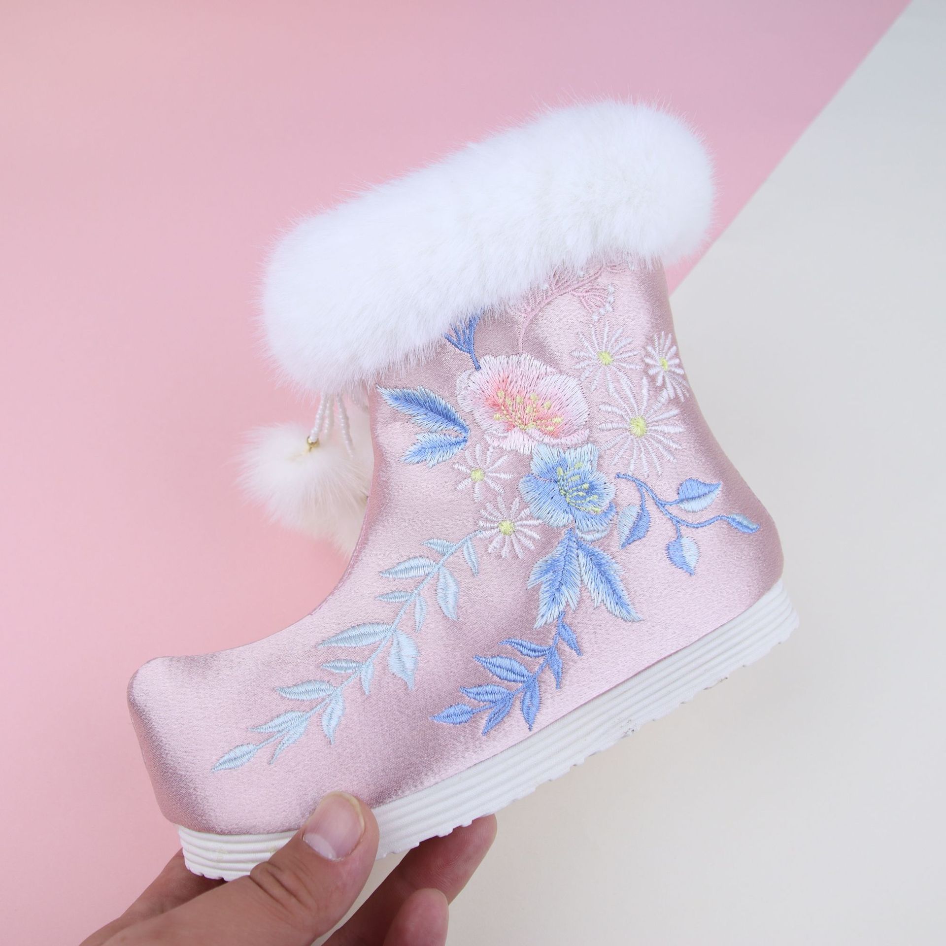 [Xia Zhi] 2023 Winter New Children's Embroidered Boots Thickened Non-slip Snow Boots Hanfu Girls' Ankle Boots