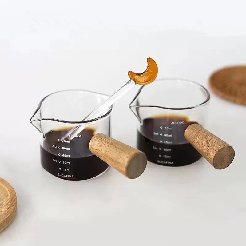 Creative wooden handle small milk cup glass small milk pot sauce saucer wooden handle milk pot mini seasoning dip dish coffee measuring cup