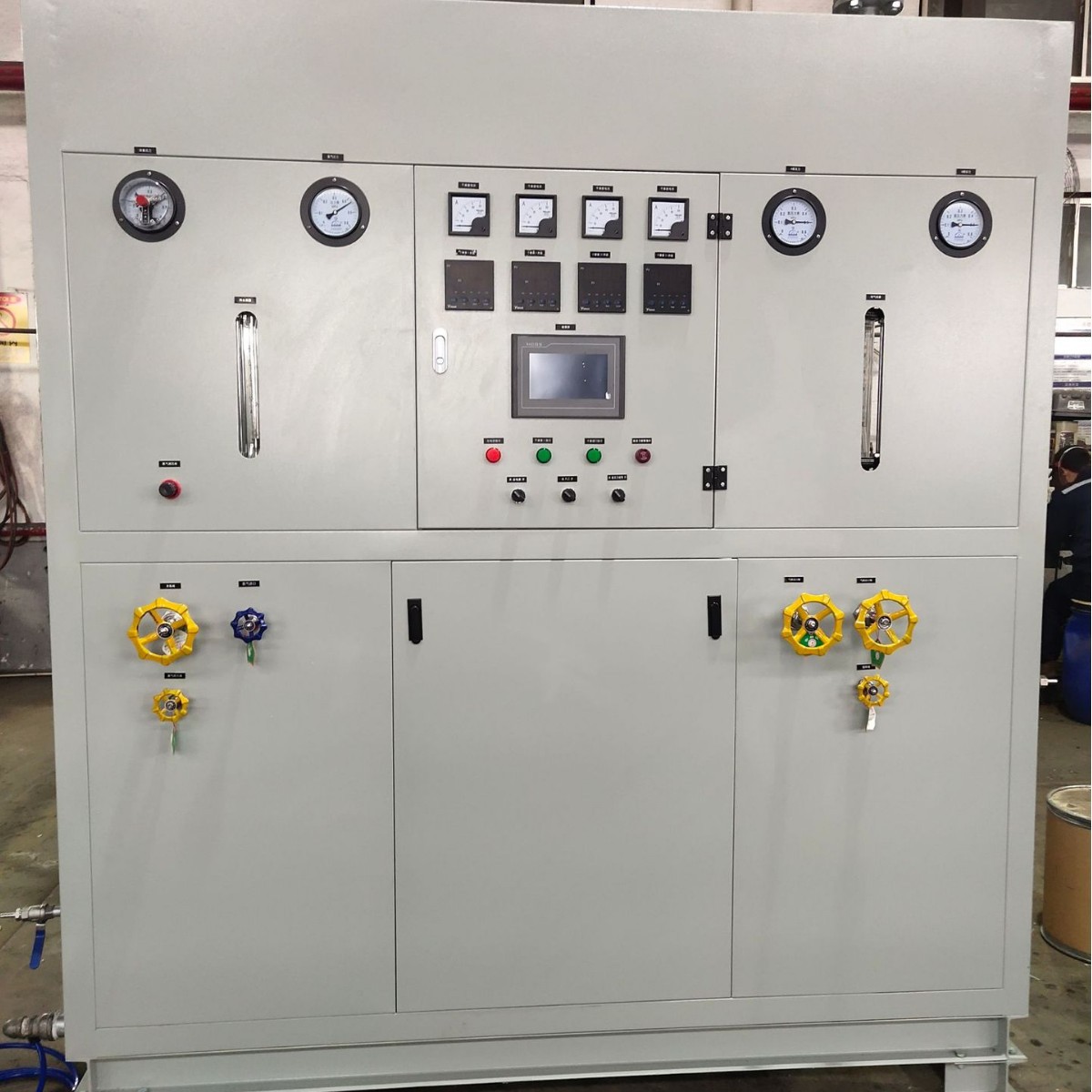 Поставка автоматической печи для разложения аммиака с устройством очистки, легкая в управлении