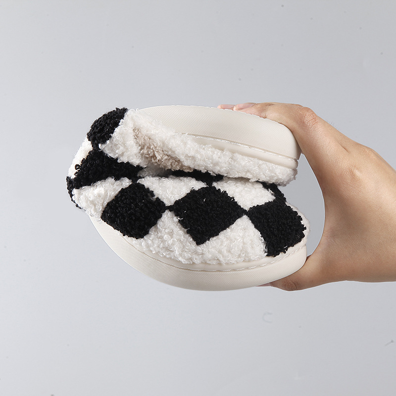 New Comfortable Home Checkerboard Warm Winter Cotton Slippers for Couples, Men and Women, Thick-Soled Soft-Soled Shoes, Thickened and Non-Slip