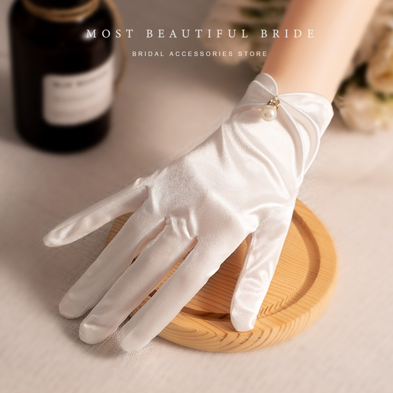 New French Hepburn style short Pearl satin bridal gloves personalized white gloves princess style photo props