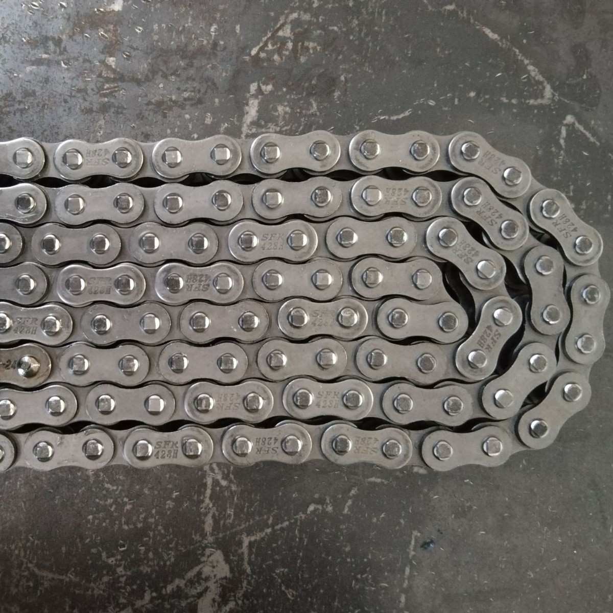 Sfr Shunfeng 428H Motorcycle Chain Transmission Drive Electric Motorcycle Thickeneded High-Quality Logo Manufacturer Supply