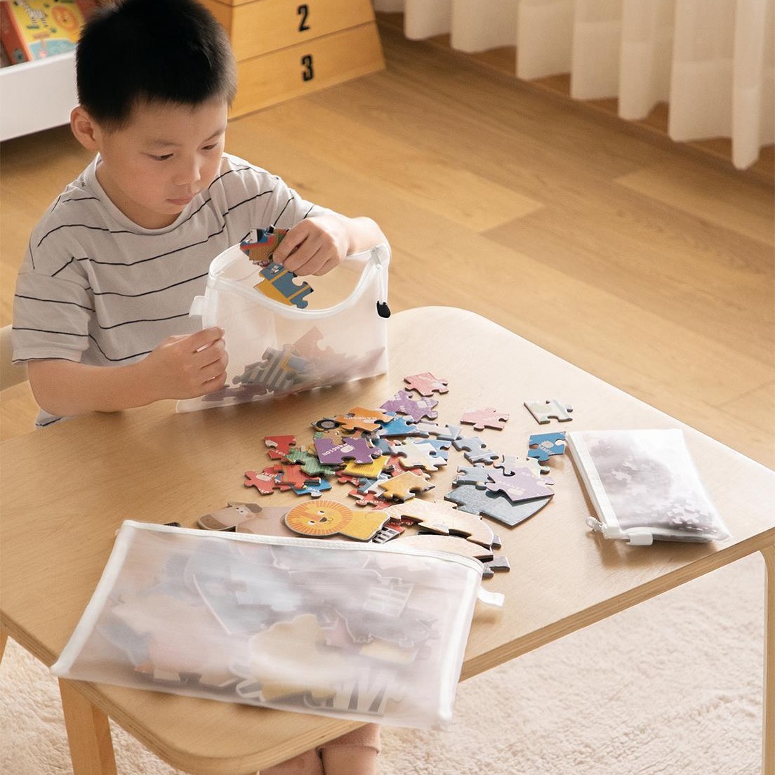 Office mesh file bag A4 special nylon transparent pencil case folder can enter the examination room miscellaneous storage bag