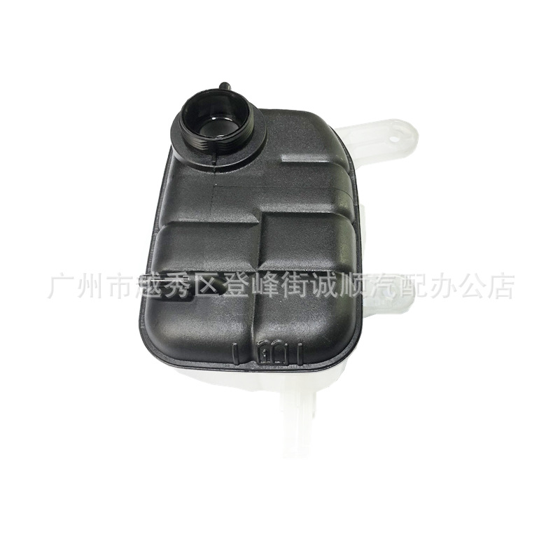 95201979 applicable to Buick oncora auxiliary kettle Cruze cooler kettle 1.4T cross-border auto parts