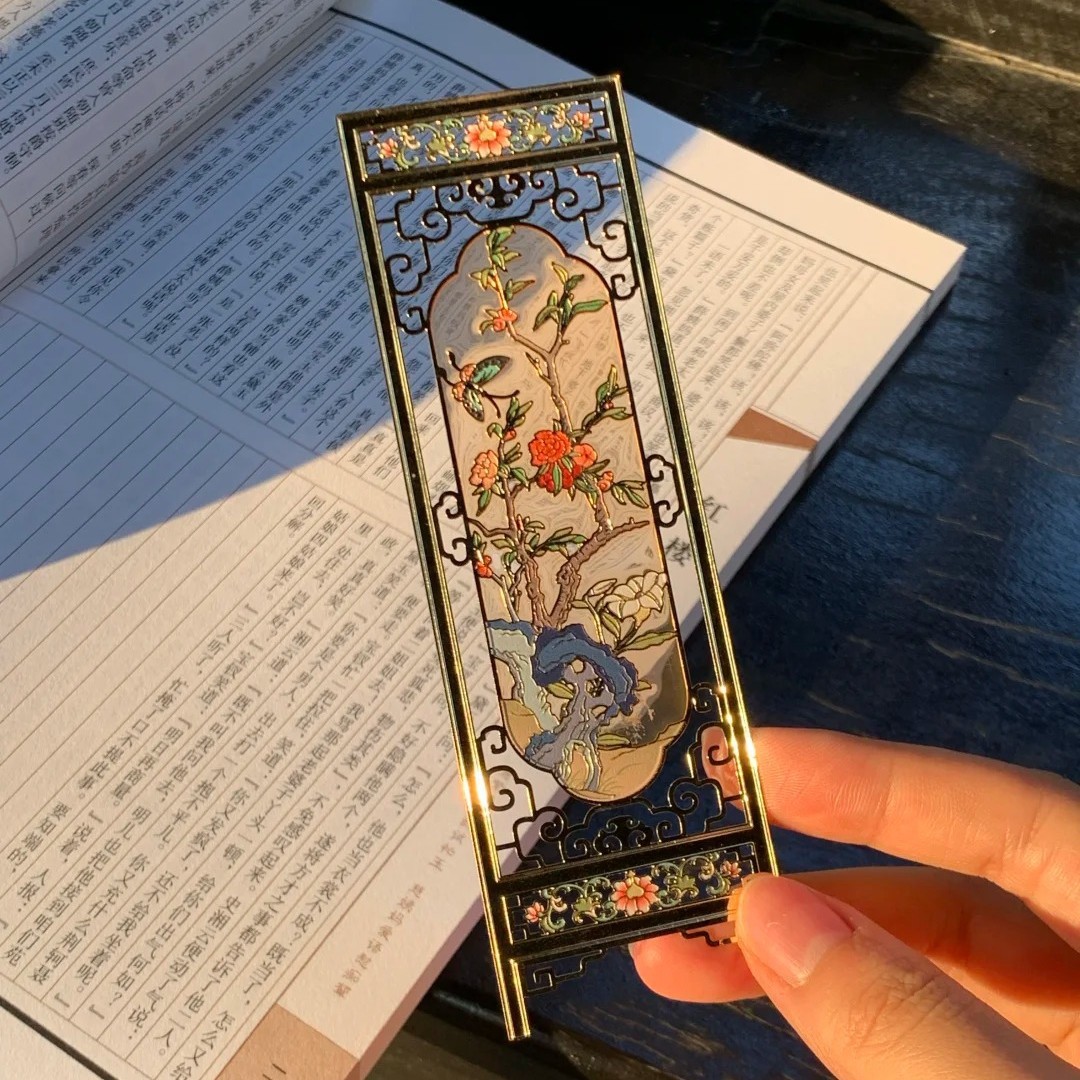 Customized Chinese-Style Metal Bookmarks, Cultural and Creative Light and Shadow Window Flower Bookmarks, Museum and Scenic Spot Hollow Transparent Glass Lacquer Bookmarks