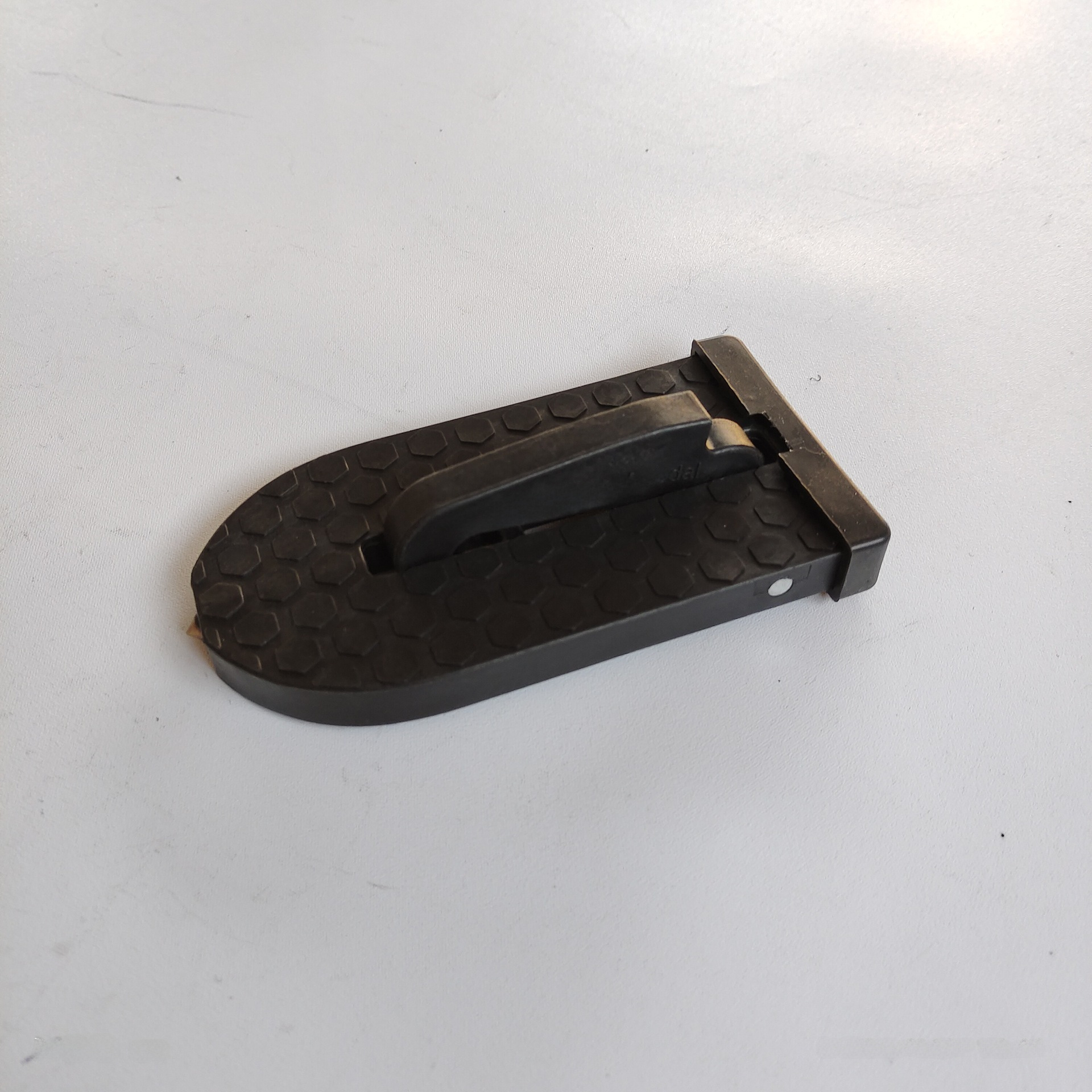 Multifunctional outdoor car door lock climbing pedal climbing car top folding pedal off-road climbing pedal