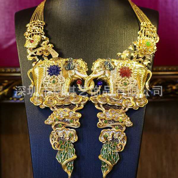 18K gold brooch, 18K gold badge, 18K gold, 18K platinum, 18K rose gold badge processing