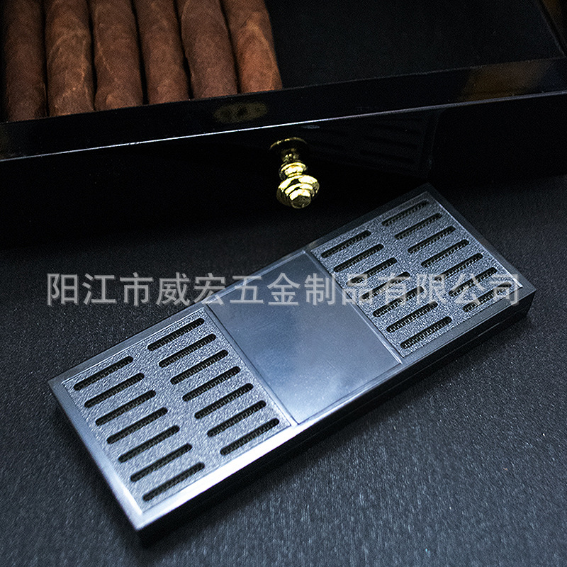 Cigar Humidifier Plastic Rectangular Portable Cigar Moisturizing Box Tobacco Tea Humidifier Cigar Accessories Tools