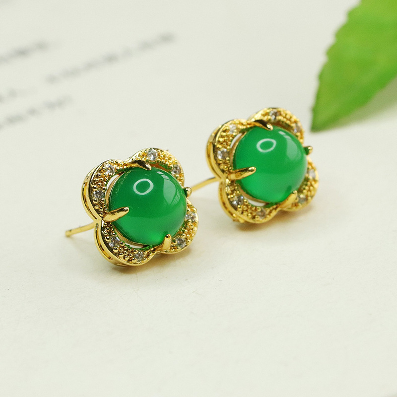 Aiyu Green Agate Earrings Ice Green Chalcedony Four-leaf Grass Earrings Earrings Factory Wholesale AY4013007