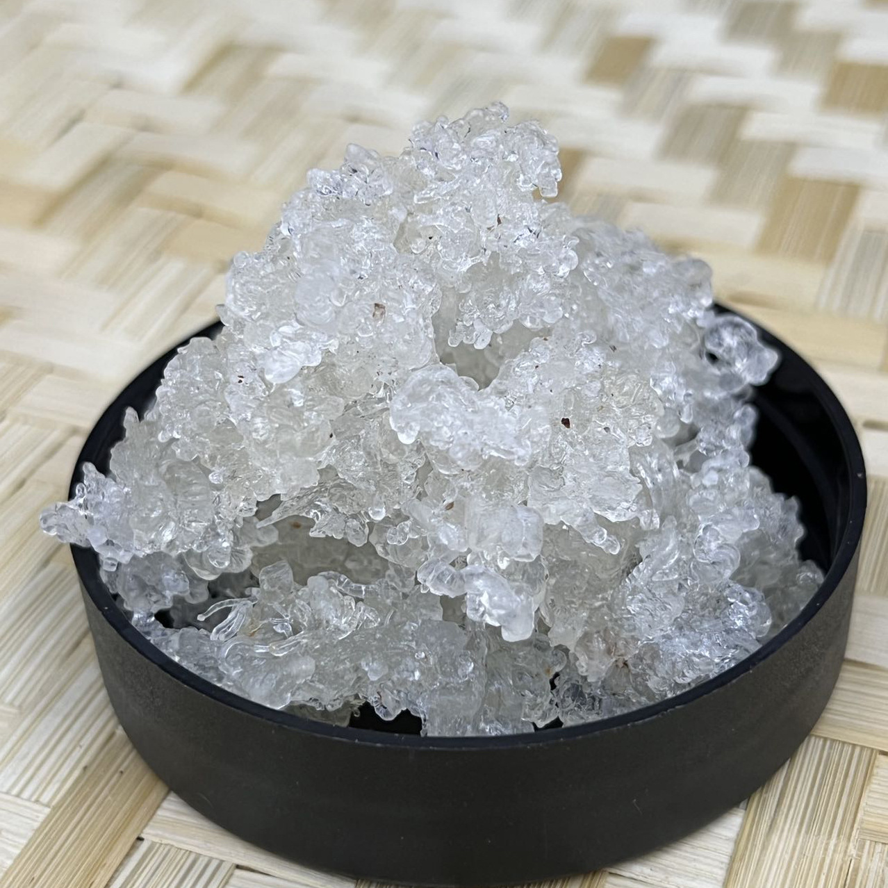 Юньнаньский натуральный снегирь без примесей, щетинистый, высокое пенообразование, можно сочетать с персиковой смолой и супом из глодиции