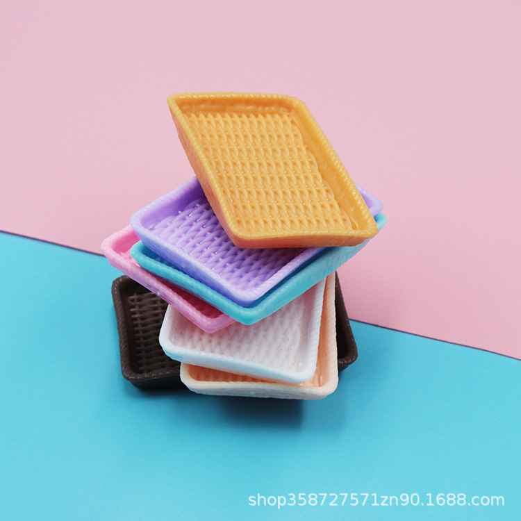 Миниатюрная плетеная тарелка для десертов для кукольного домика, аксессуары, мини еда и посуда для игры, маленькие игрушки