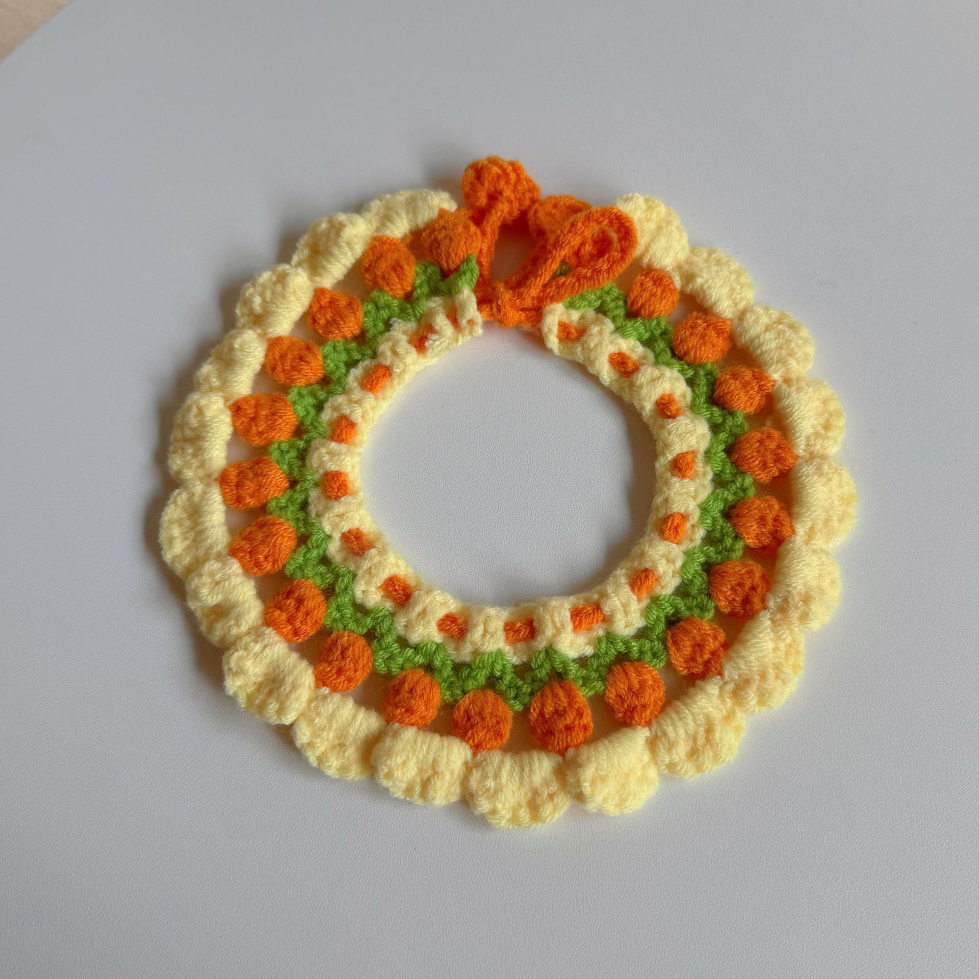 Springfield Huahua Pet Wool Knitted Collar Cat Saliva Scarf Bee Scarf Dog Bib Cute Dress up