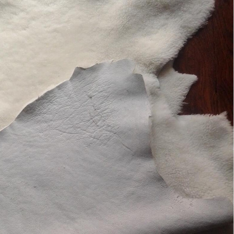 Whole Piece of Fur Integrated with Wool Shearling Sheep Leather Custom Manufacturer Shoe Lining Leather Warm and Cold-Resistant Leather Wholesale