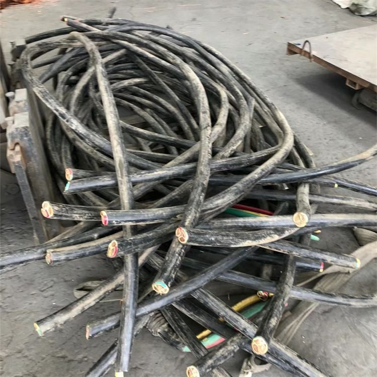 Large Scrap Recycling Station Acquires Scrap Copper, Scrap Iron, Stainless Steel, Free Evaluation, Plastic Waste Cash Settlement