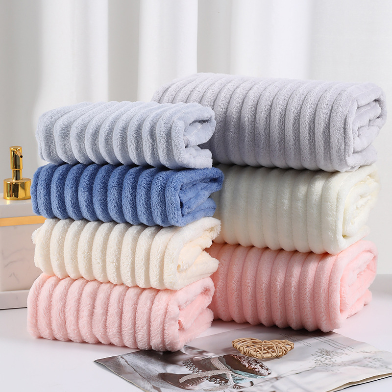 Candy Bar Coral Velvet Is Soft, Absorbent and Lint-Free with High Appearance Value