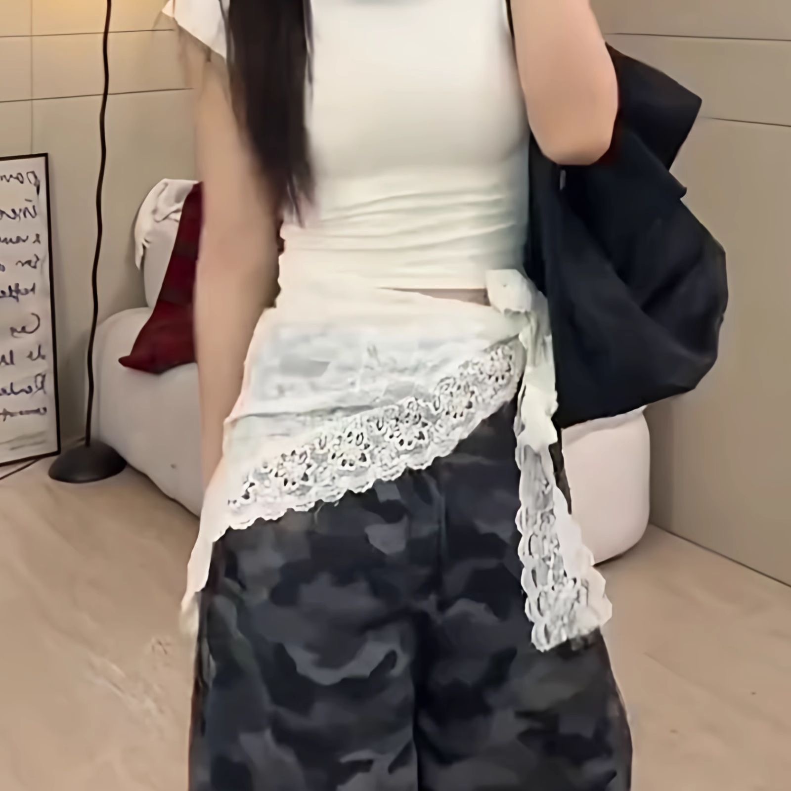 2026 New Korean-Style Design Exquisite Jacquard Lace Ruffle Tie Triangle Scarf in Apricot Color, One Size