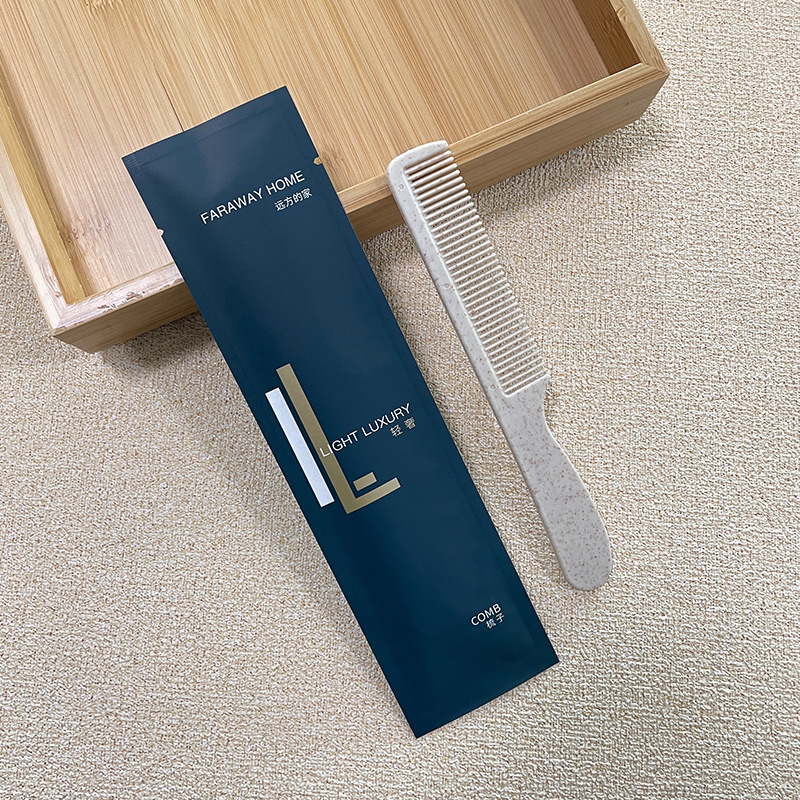 Manufacturer Wholesale Disposable Toothbrushes, Hotel, B&B and Club Special Disposable Comb Shaving Set