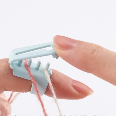 Wire Guide Wool Plastic Finger Cot Wire Guide Knitting DIY Knitting Sweater Finger Wire Stripper Wool Knitting Tool