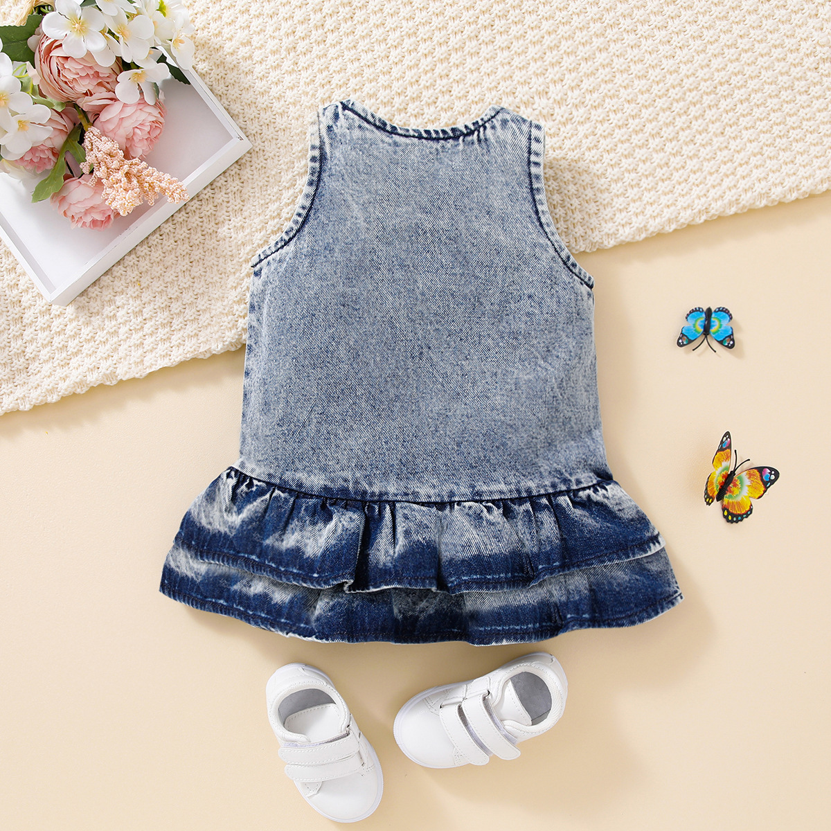Summer New Style Baby Girl Big Butterfly Embroidered Retro Lace Suspender Denim Skirt