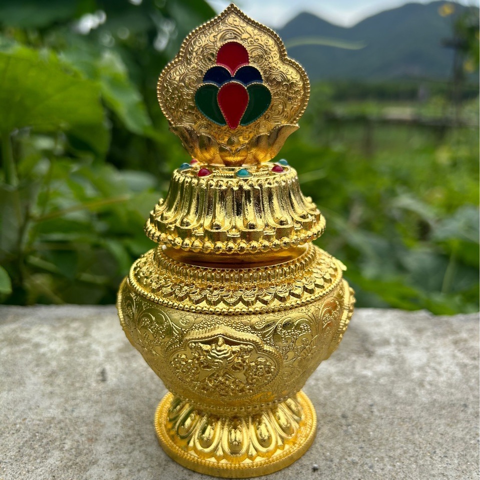 Xizang Tantric Auspicious Eight Treasures Eight Auspicious Dragon King Treasure Bottle Yellow God of Wealth Treasure Bottle Nectar Bottle Can Hold Xizang