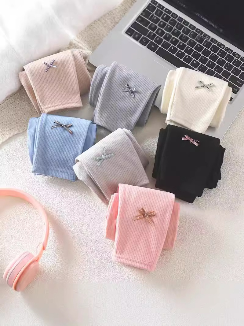 Girls' Leggings Spring & Fall Thin Outer Wear Versatile Kidsren's Pants Autumn and Winter Multi-color Western Style Big Kidsren's Leggings Thin Velvet