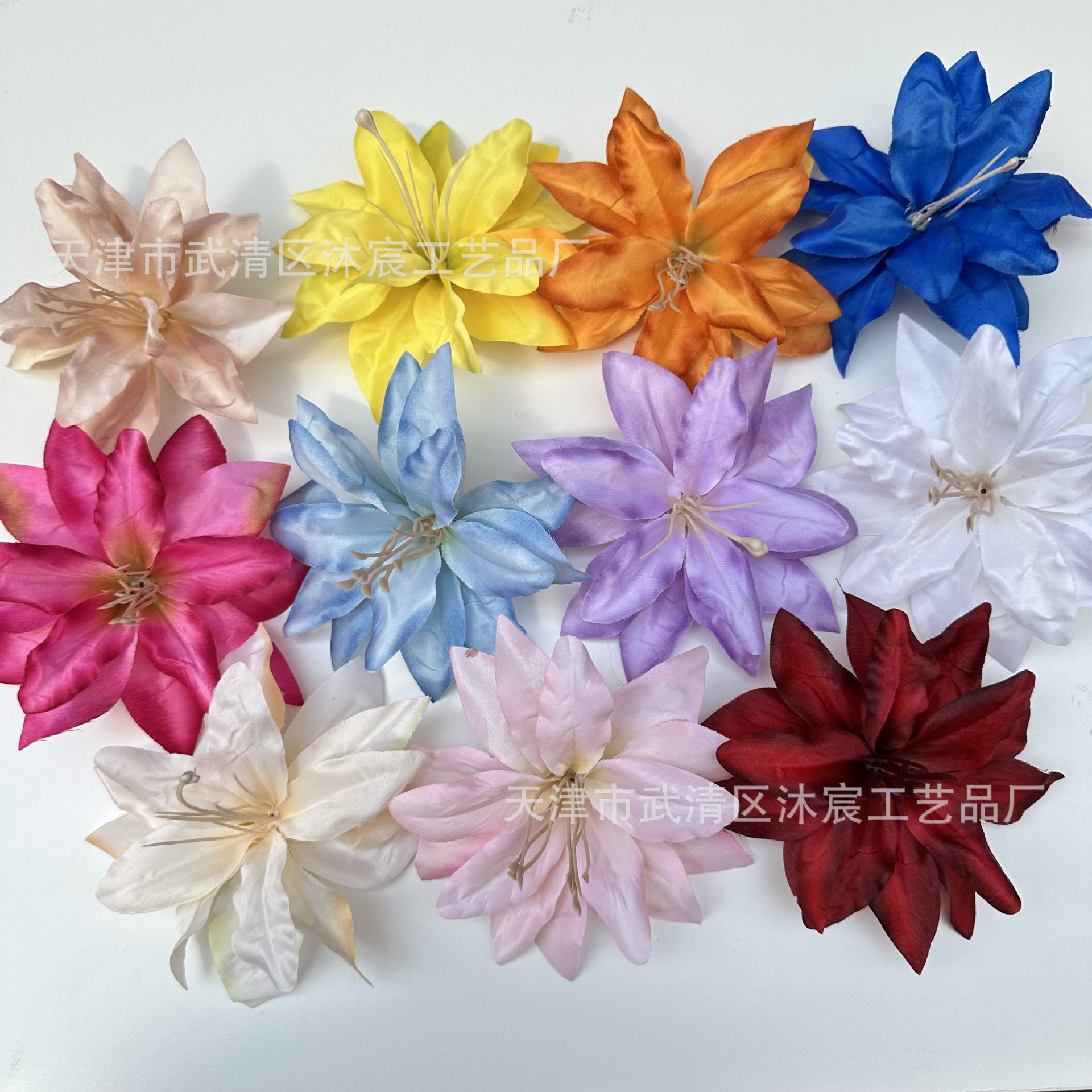 Искусственная маленькая лилия ручной работы заколка для волос аксессуары diy головные уборы зажим для волос боковой зажим