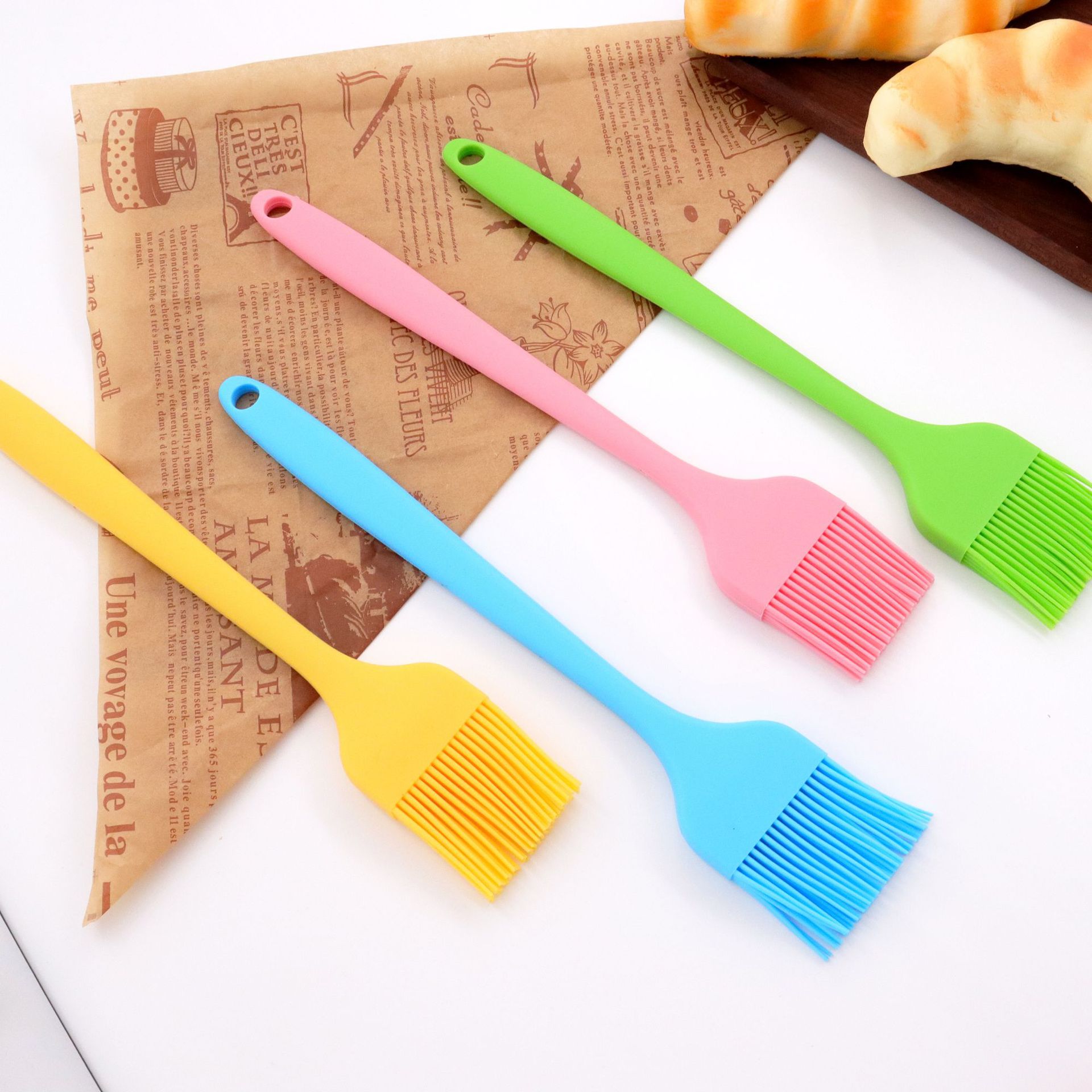 All-In-One All-Inclusive Silicone Oil Brush Barbecue Brush Cake Cream Pancake Baking Food Grade High Temperature Resistant Seasoning Brush