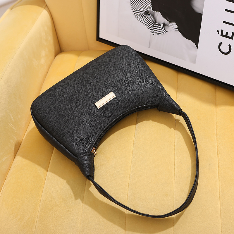 Women's Versatile Shoulder Bag 2025 New Underarm Bag Shoulder Bag Large Quantity Preferential High-End Women's Bag