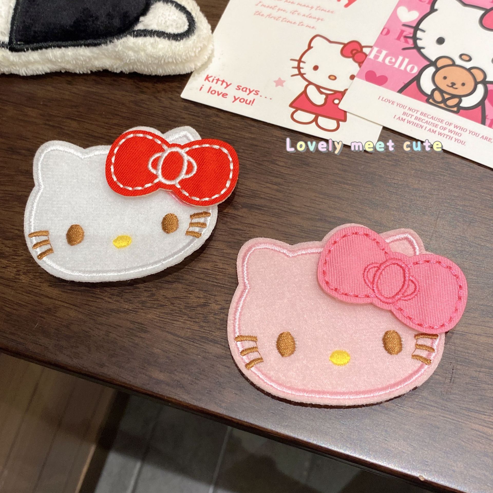 Cute Kt Cat Seamless Bangs Stickers for Women, Hair Tidying Magic Tool, Kuromi Bangs Clip, Side Clip Hair Accessory