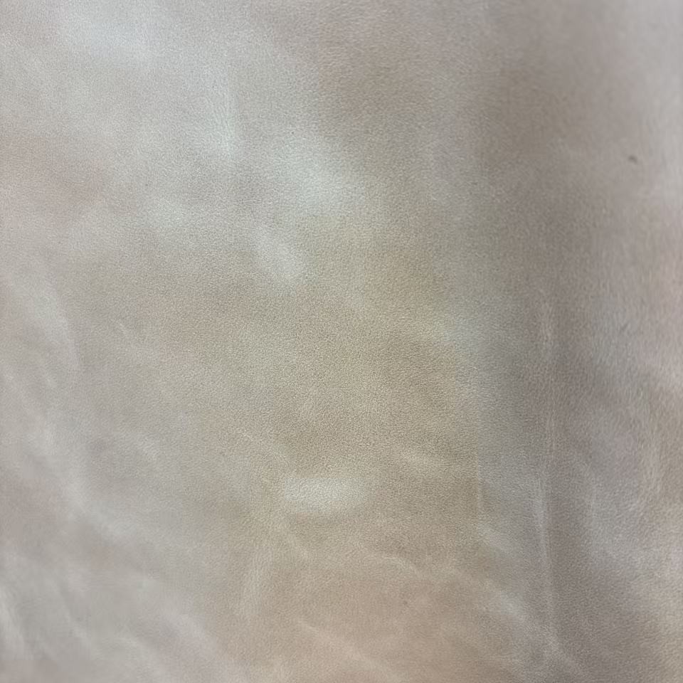 Guangzhou Chuangyue Factory Direct Sales Cloud Leather