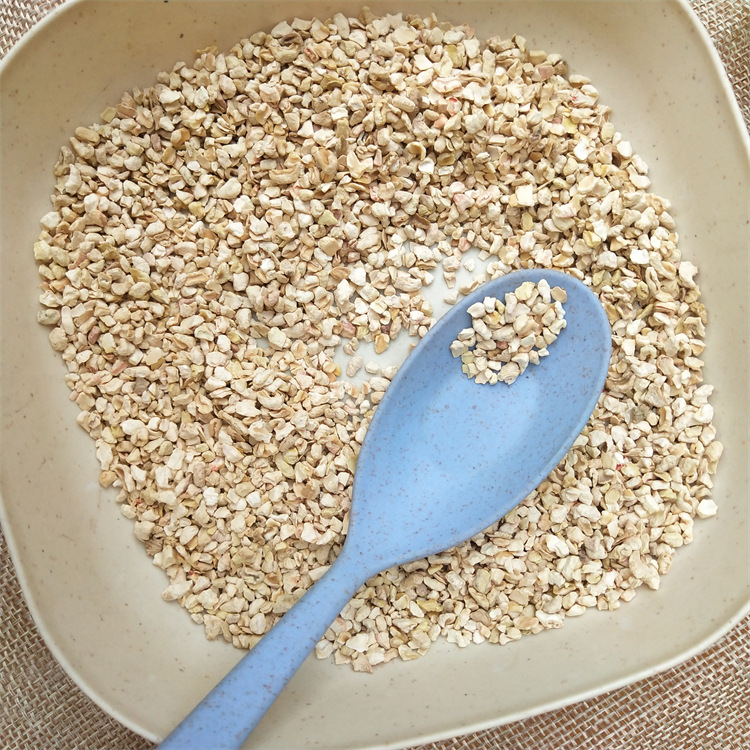 Wholesale Multi-Specification Corn Cob Granular Workpiece Polishing Pet Bedding Deodorizing and Dehumidifying Sachet Filling