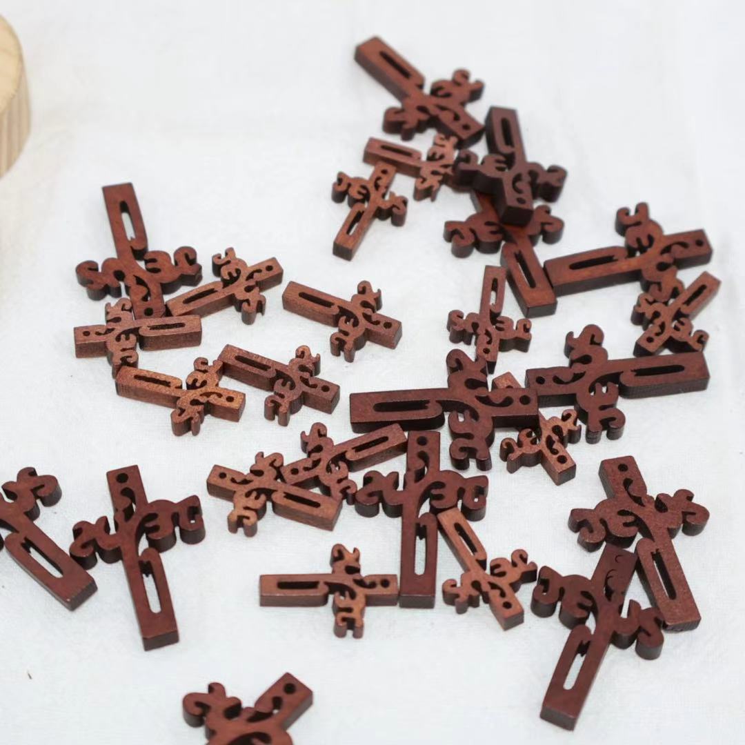 Shouyuan Wooden Cross New brown Log Color Cross Pendant Hanging DIY Bracelet Pendant Cross-border Batch